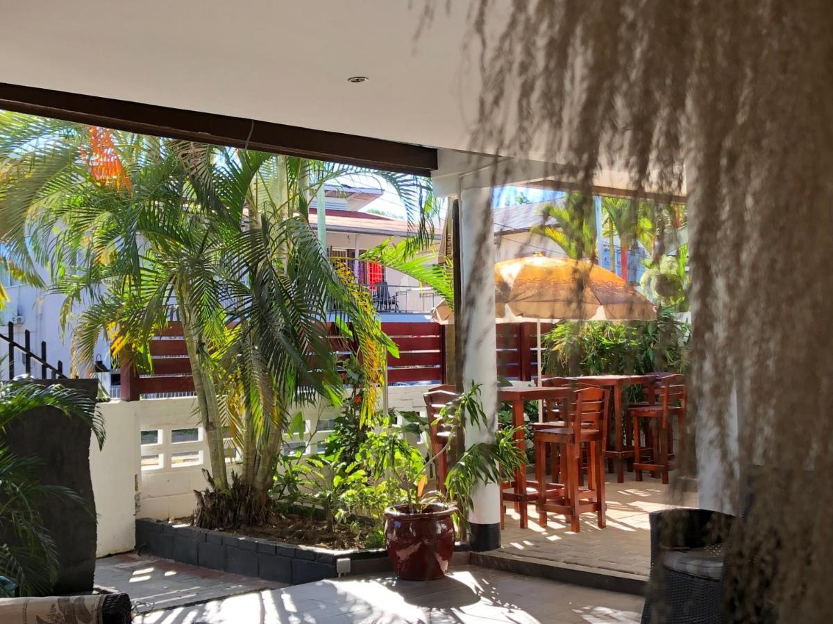 Villa Famiri Boutique Hotel 帕拉马里博 外观 照片