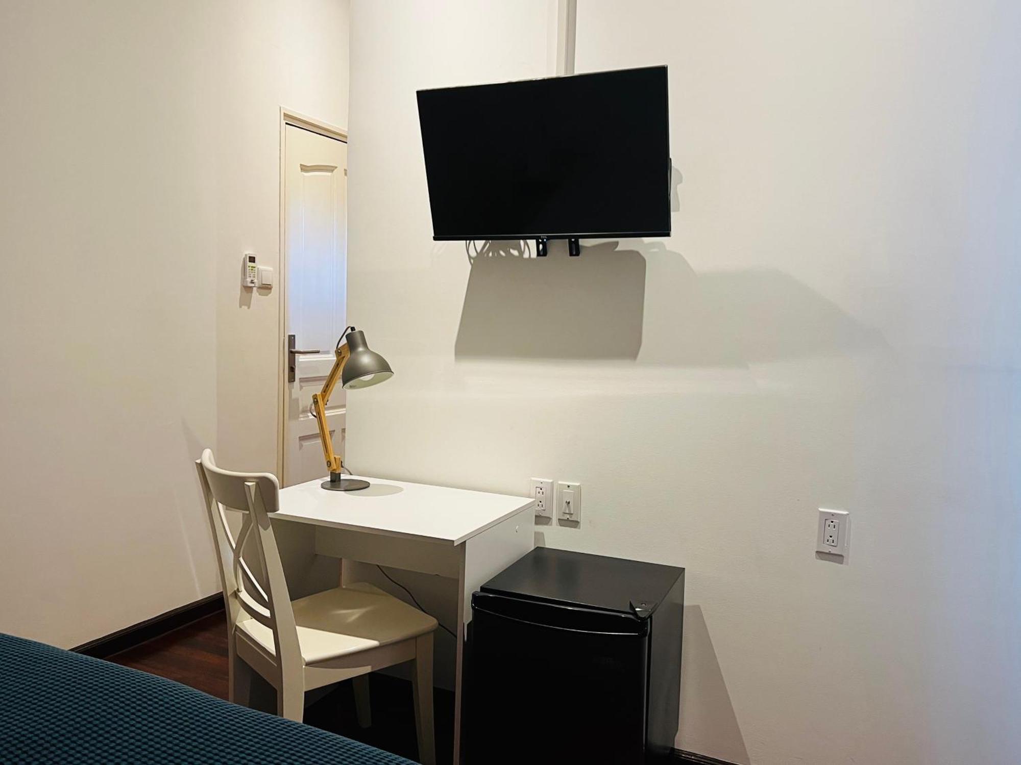 Villa Famiri Boutique Hotel 帕拉马里博 外观 照片