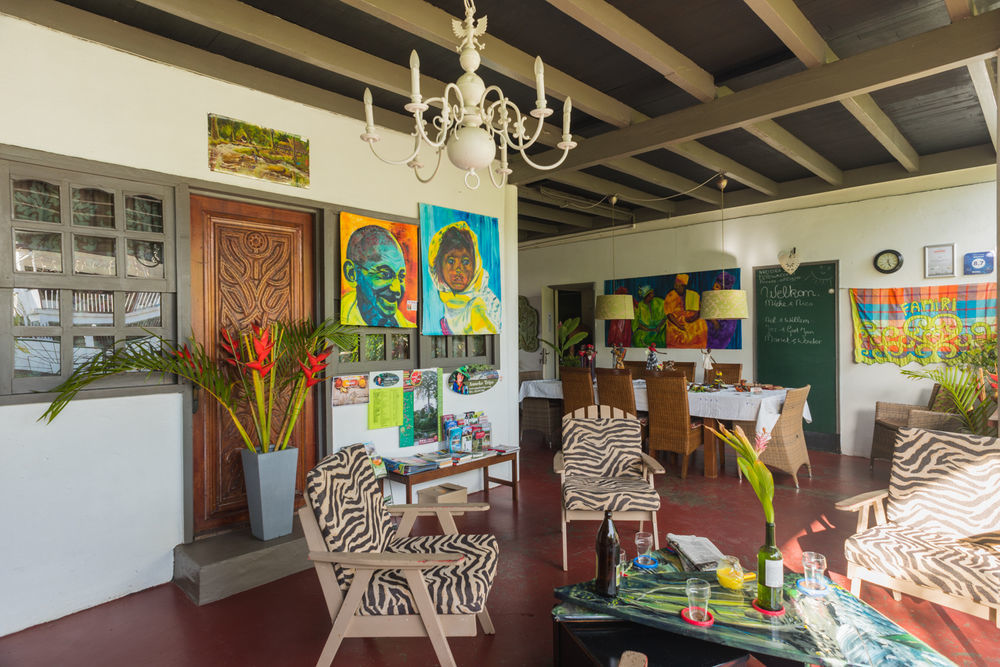 Villa Famiri Boutique Hotel 帕拉马里博 外观 照片