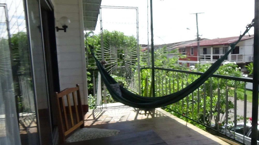 Villa Famiri Boutique Hotel 帕拉马里博 外观 照片